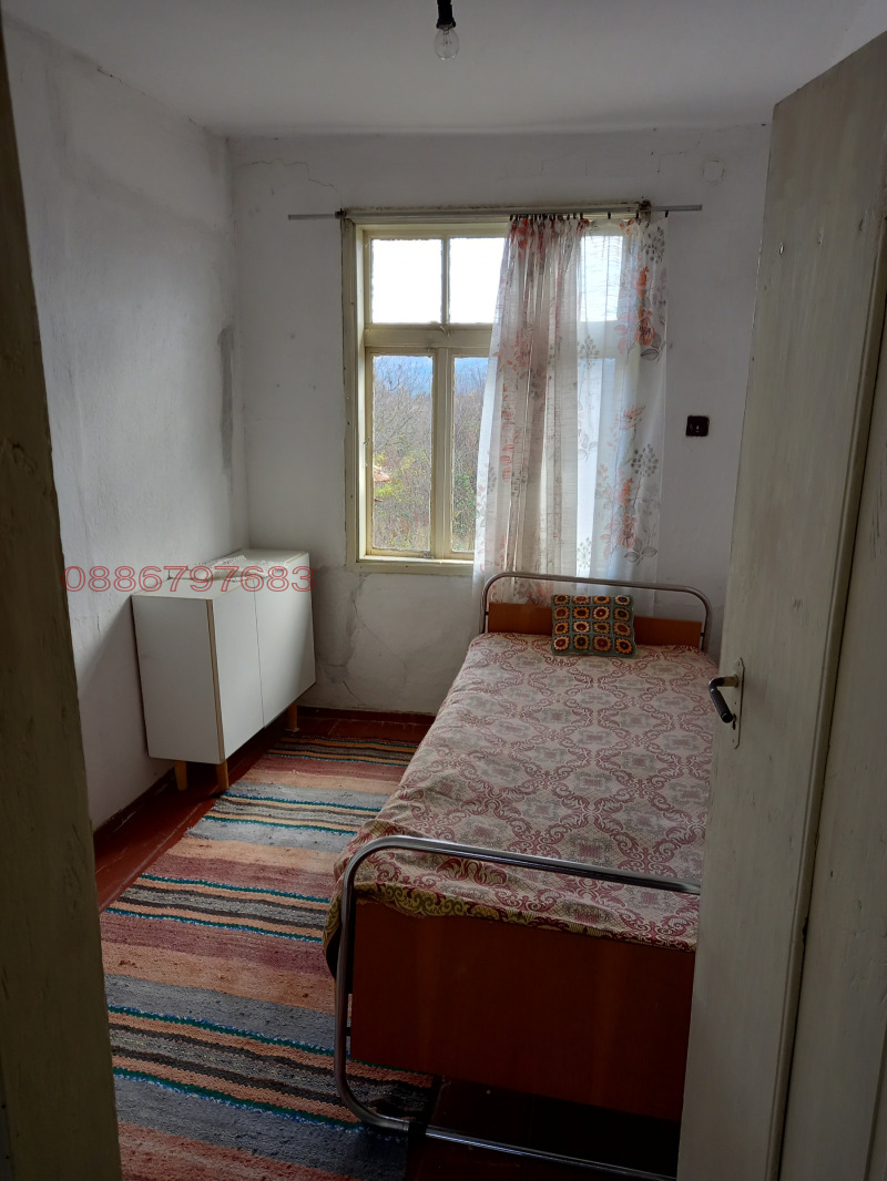 Продава КЪЩА, с. Маневци, област Габрово, снимка 11 - Къщи - 52569035