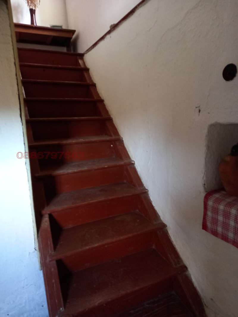 Продава КЪЩА, с. Маневци, област Габрово, снимка 14 - Къщи - 52569035