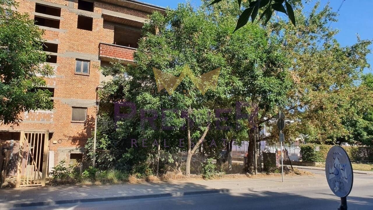 Продава ЕТАЖ ОТ КЪЩА, гр. Пловдив, Прослав, снимка 7 - Етаж от къща - 55170950
