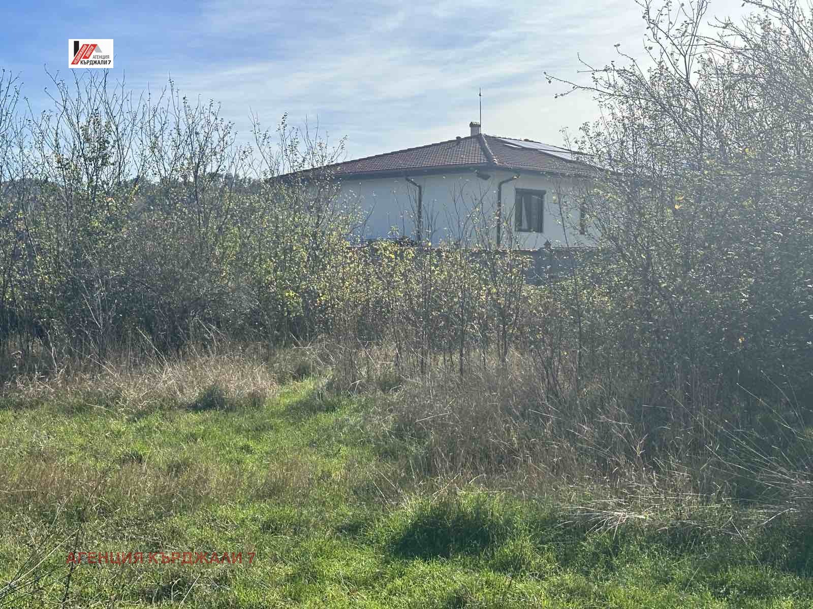 Продава ПАРЦЕЛ, с. Пчеларово, област Кърджали