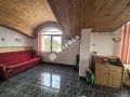 Продава ЕТАЖ ОТ КЪЩА, гр. Ямбол, Център, снимка 2