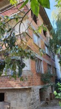 Продава  Етаж от къща град Пловдив , Прослав , 190 кв.м | 69833815 - изображение [6]