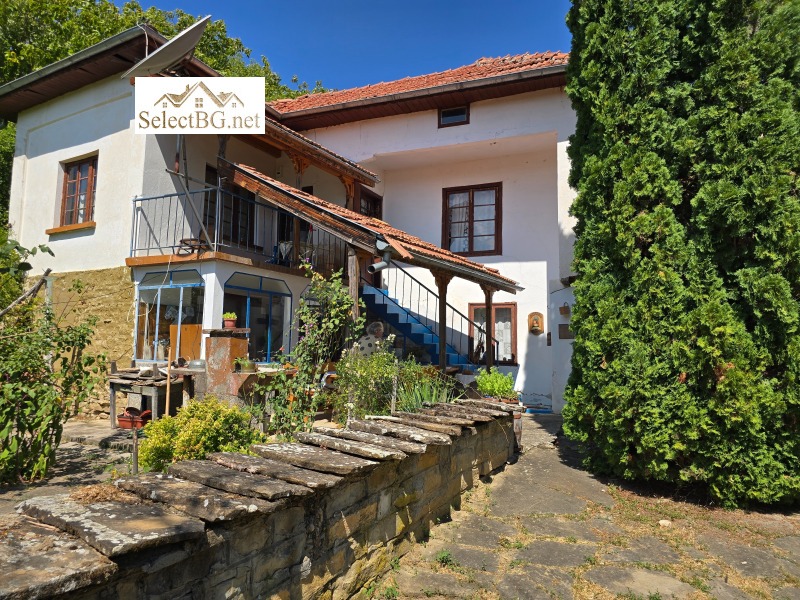Продава КЪЩА в област Габрово, с. Славейково - 110 кв.м / 79 500 € » 155 488.49 лв., СЕЛЕКТ БГ