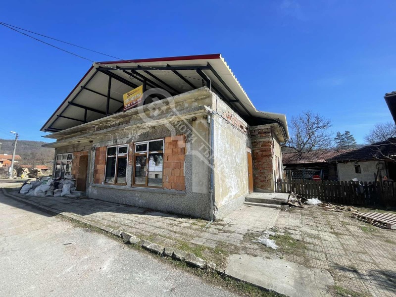 Продава КЪЩА в област Велико Търново, с. Войнежа - 220 кв.м / 100 000 € » 195 583.00 лв., ИМОТИ ТЪРНОВГРАД