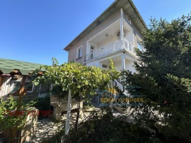 House Pavlikeni, region Veliko Tarnovo 15