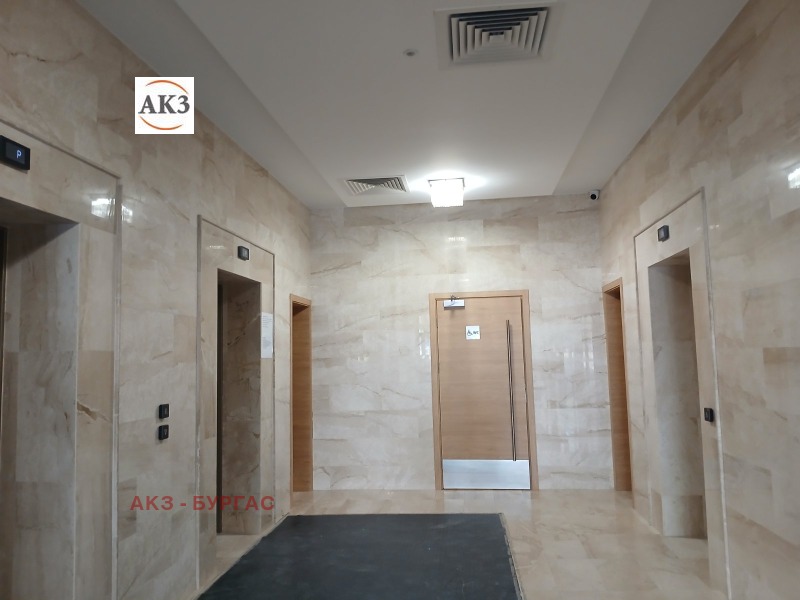 Продава 2-СТАЕН, гр. Бургас, Център, снимка 10 - Апартаменти - 43667190