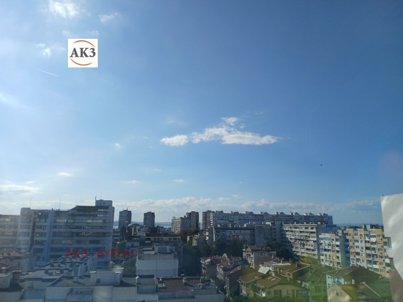 Продава 2-СТАЕН, гр. Бургас, Център, снимка 2 - Апартаменти - 43667190