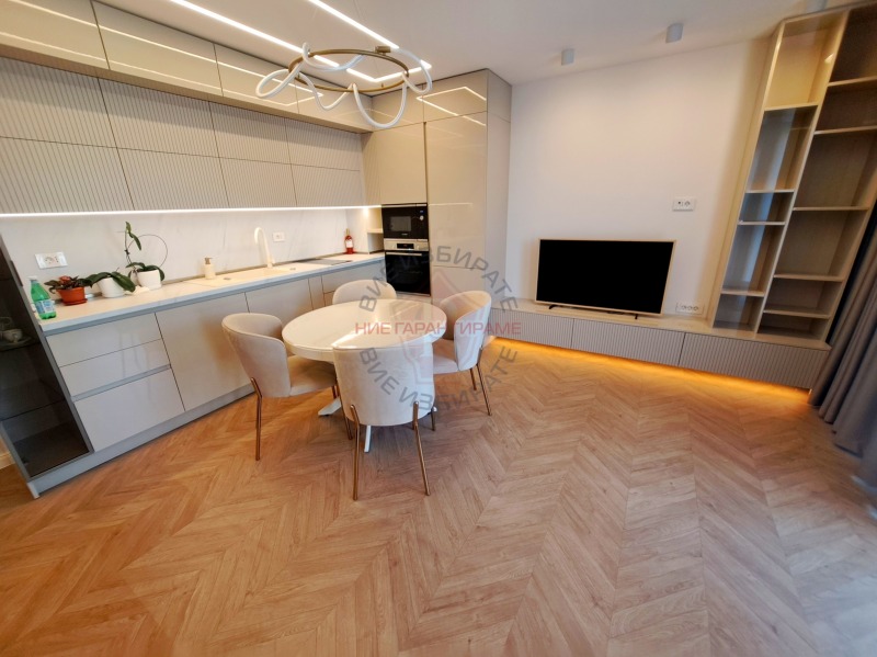 À vendre  2 chambres Varna , Grand Mol , 93 m² | 87108213 - image [2]