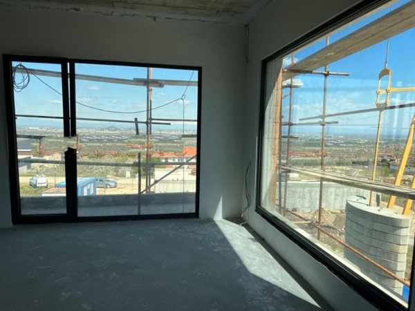 Продава  Къща, област Пловдив, с. Белащица •  750 000 EUR • ID 27164419 — holmes.bg - [1] 