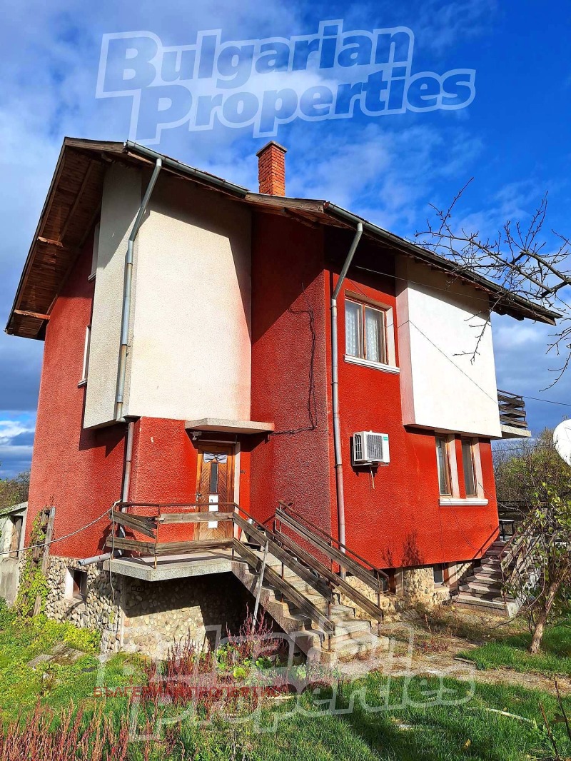 Продава КЪЩА, с. Жиленци, област Кюстендил, снимка 2 - Къщи - 52188093