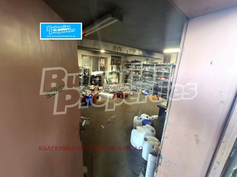 Продава ПРОМ. ПОМЕЩЕНИЕ, гр. Карнобат, област Бургас, снимка 10 - Производствени сгради - 52667608