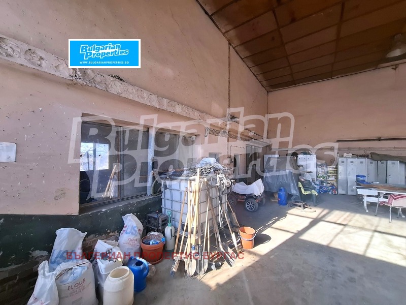 Продава ПРОМ. ПОМЕЩЕНИЕ, гр. Карнобат, област Бургас, снимка 11 - Производствени сгради - 52667608