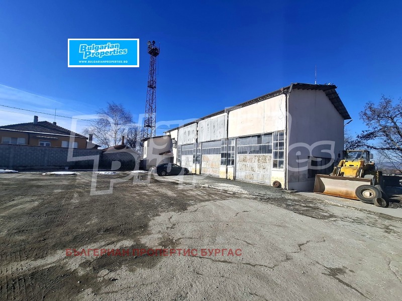 Продава ПРОМ. ПОМЕЩЕНИЕ, гр. Карнобат, област Бургас, снимка 2 - Производствени сгради - 52667608