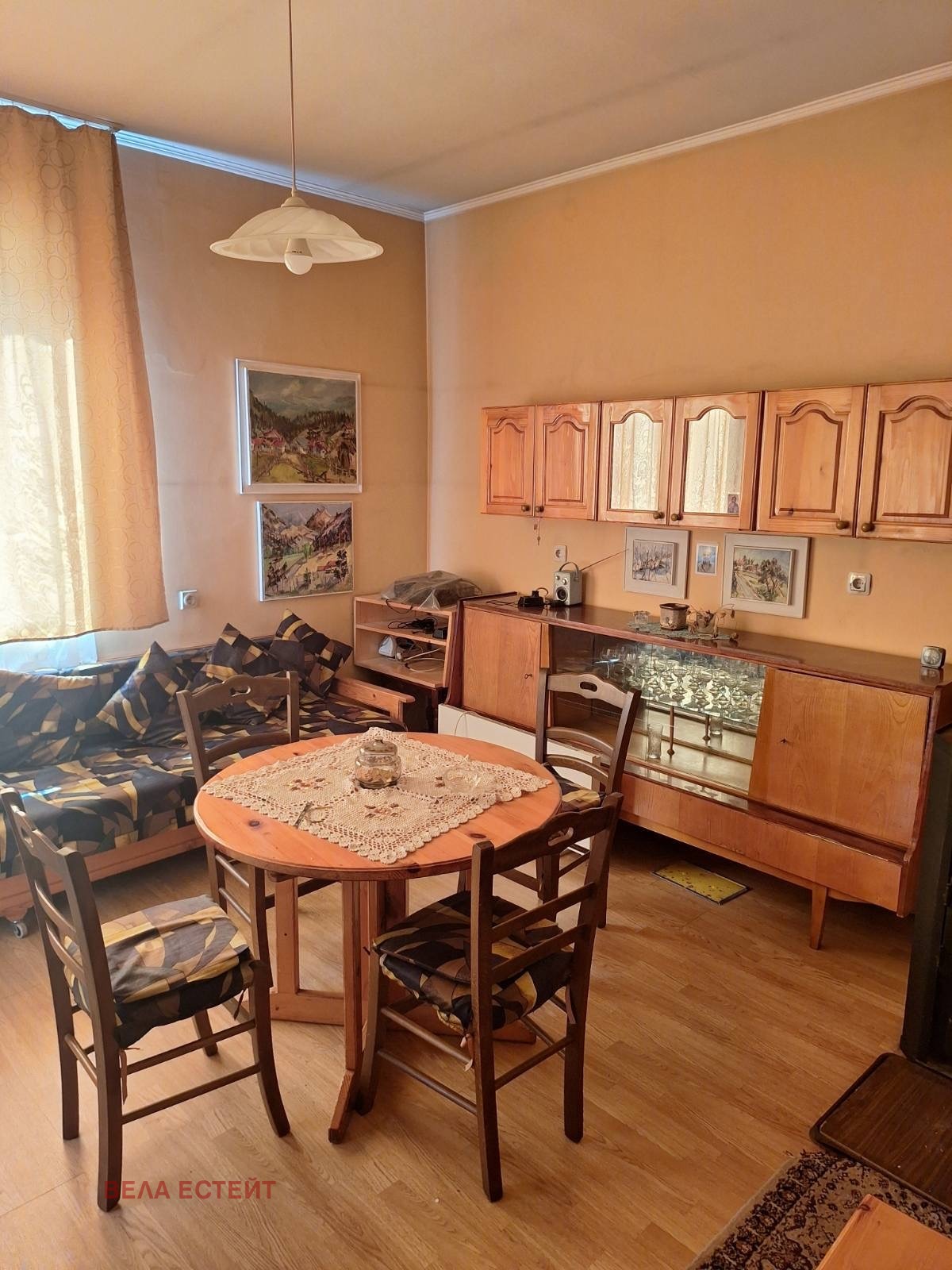 Продава ЕТАЖ ОТ КЪЩА, гр. Велинград, област Пазарджик, снимка 9 - Етаж от къща - 55650339