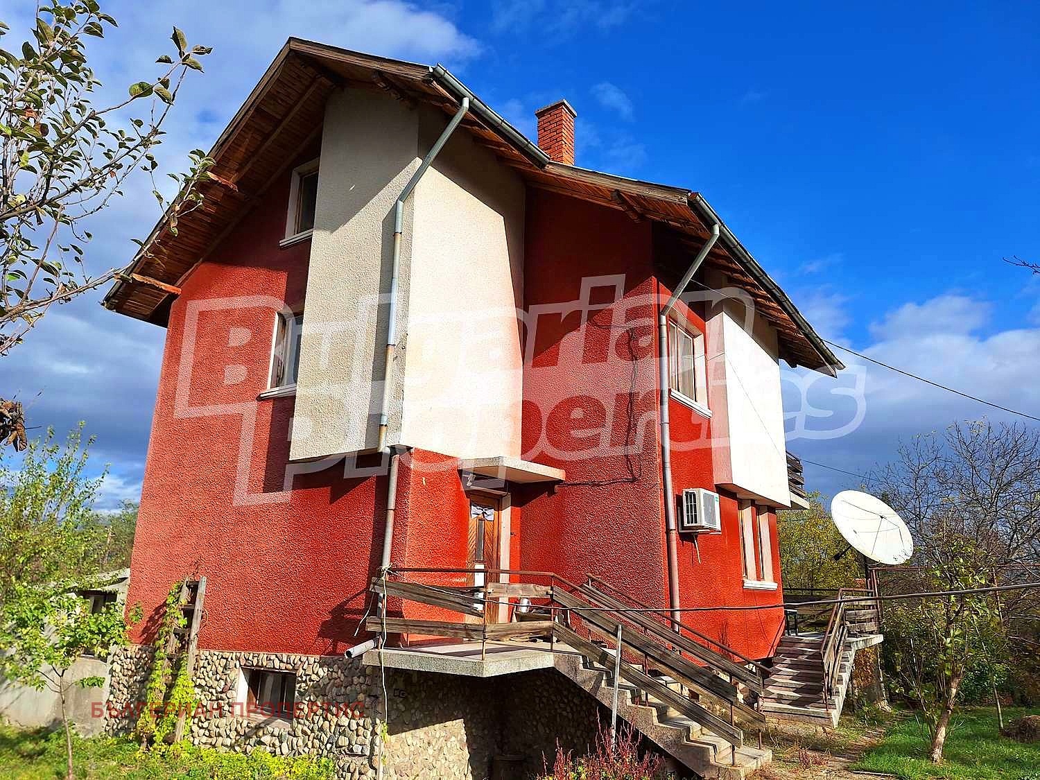 Продава КЪЩА, с. Жиленци, област Кюстендил, снимка 2 - Къщи - 52188093