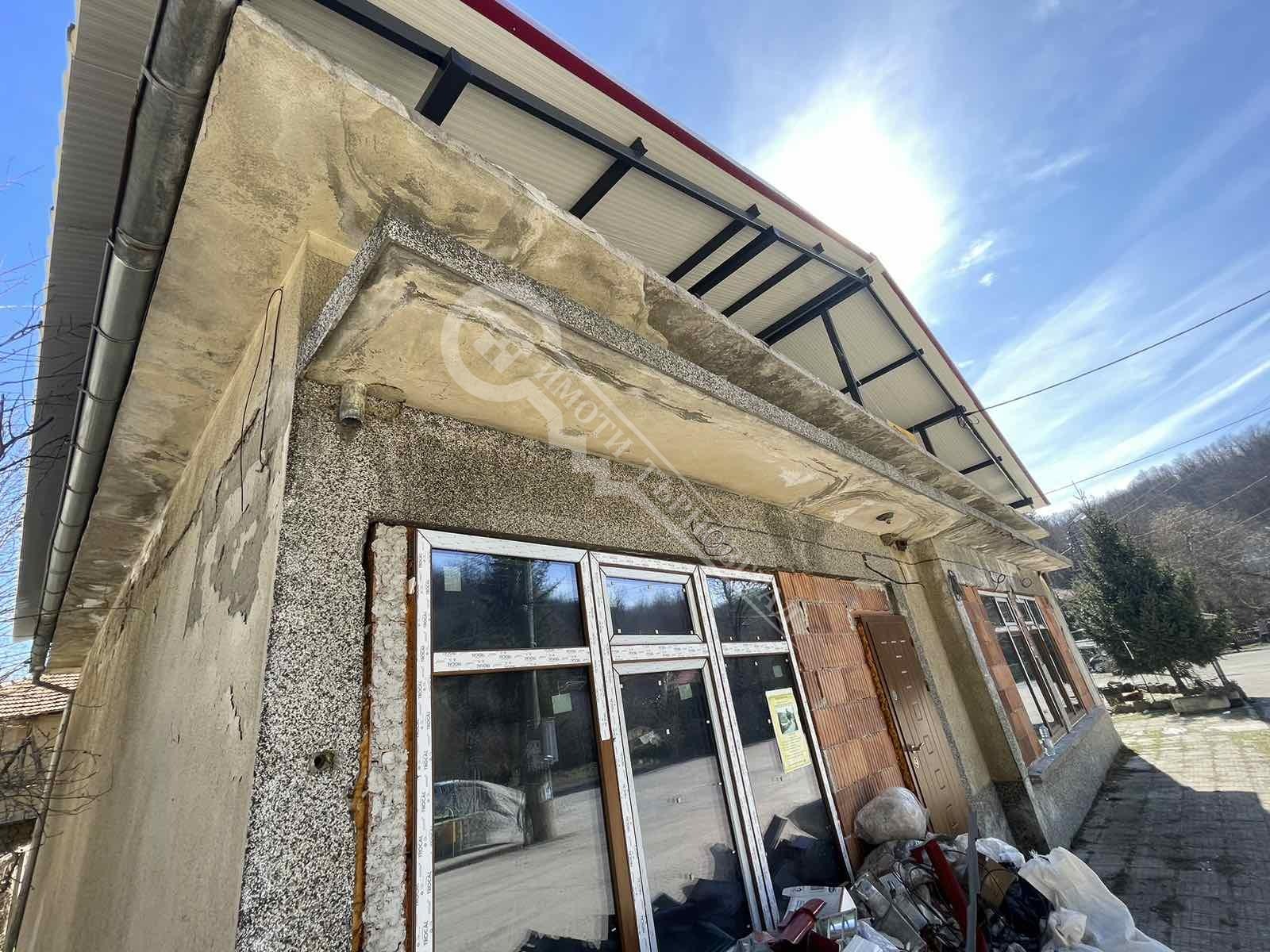 Продава КЪЩА, с. Войнежа, област Велико Търново, снимка 2 - Къщи - 53767956