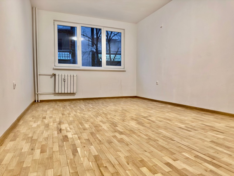 Продава 3-СТАЕН, гр. София, Оборище, снимка 10 - Апартаменти - 53050139