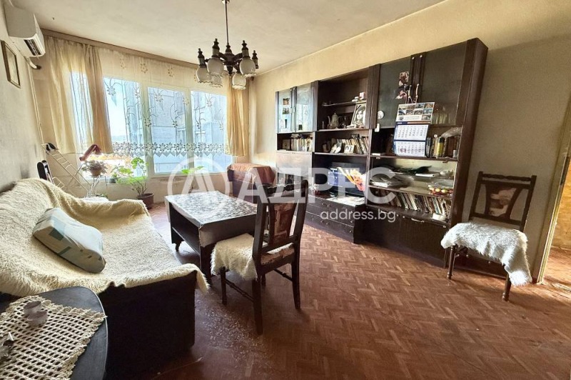 Продава 3-СТАЕН, гр. София, Карпузица, снимка 2 - Апартаменти - 53200685