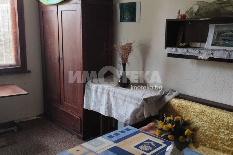 Продава КЪЩА, с. Дреново, област София област, снимка 8 - Къщи - 47978411