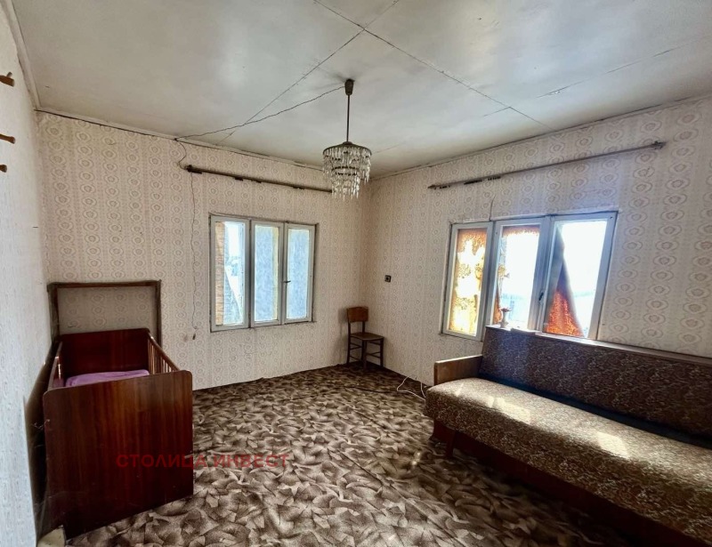 Продава КЪЩА, с. Мечка, област Русе, снимка 12 - Къщи - 53504198