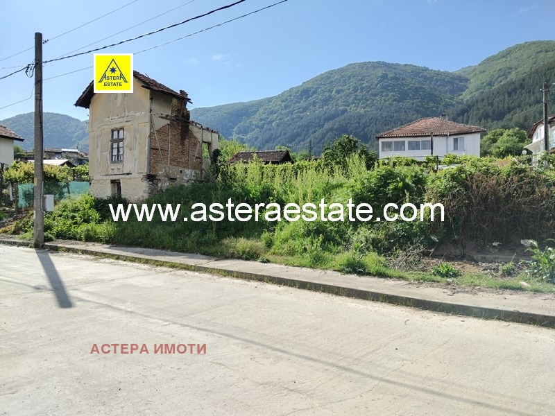 Продава ПАРЦЕЛ, с. Крупник, област Благоевград, снимка 5 - Парцели - 55562238
