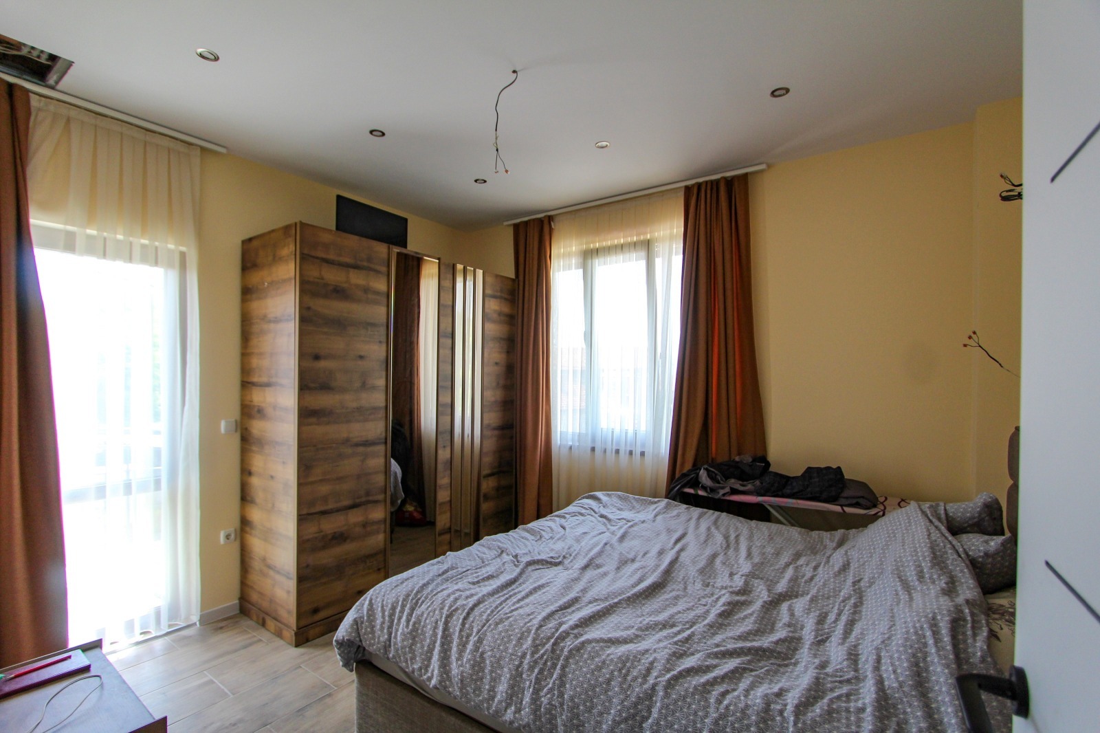 Продава КЪЩА, гр. София, с. Долни Богров, снимка 8 - Къщи - 55578096