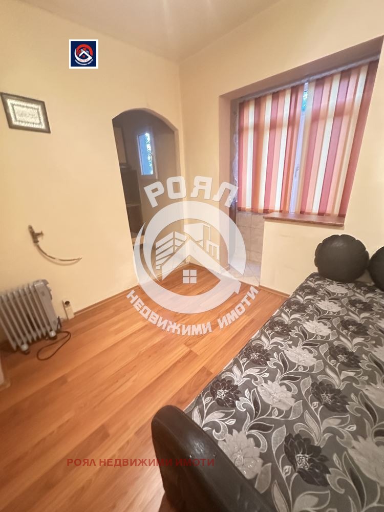 Продава  2-стаен град Пловдив , Изгрев , 68 кв.м | 75154793 - изображение [12]
