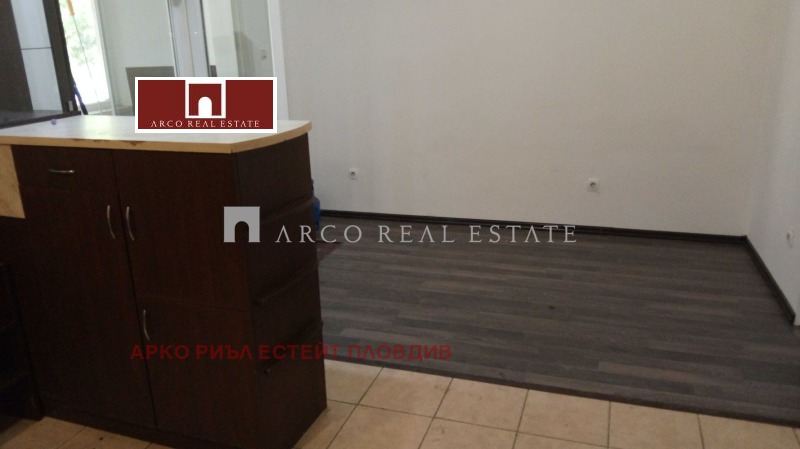 Продава 3-СТАЕН, гр. Пловдив, Тракия, снимка 2 - Апартаменти - 52718523