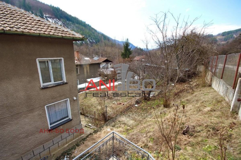 Till salu  Hus region Sofia , Tjurek , 150 kvm | 18904599 - bild [10]