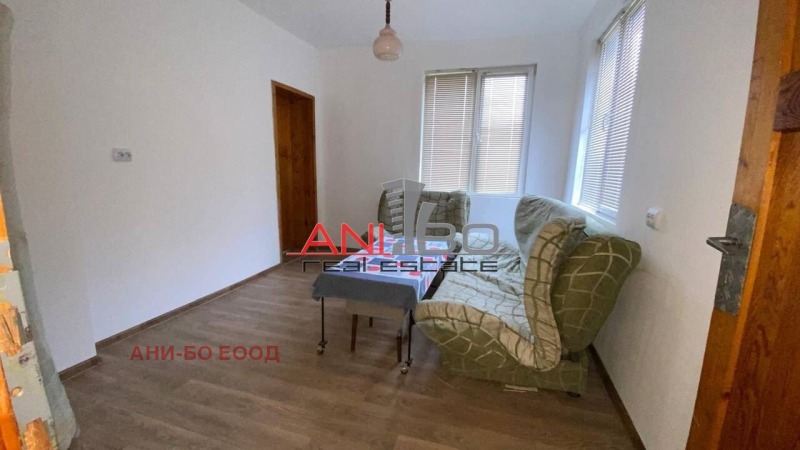 Till salu  Hus region Sofia , Tjurek , 150 kvm | 18904599 - bild [4]