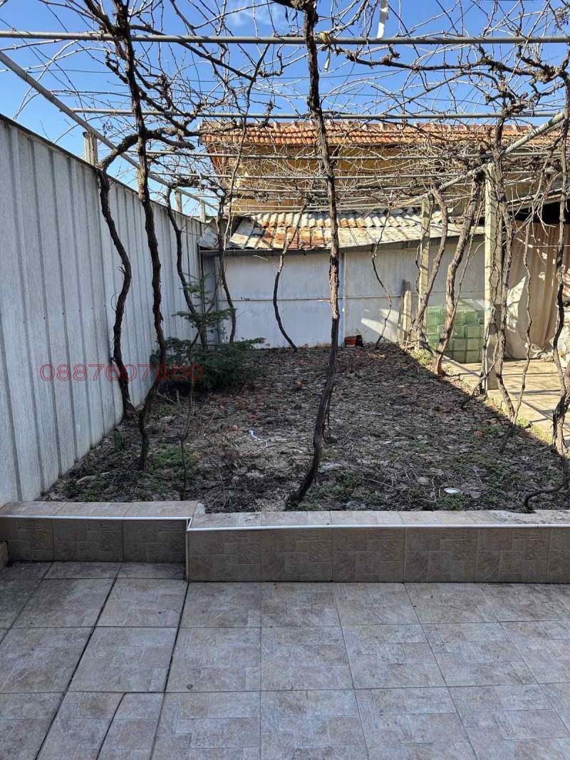 Продава КЪЩА, с. Смочево, област Кюстендил, снимка 14 - Къщи - 52899983