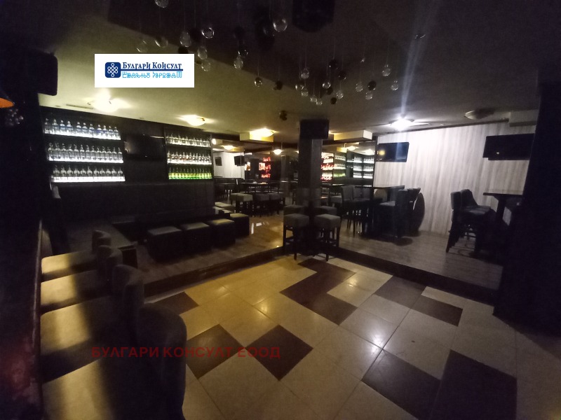 À vendre  Bar; Café Kyustendil , Tsentar , 133 m² | 28019095 - image [11]