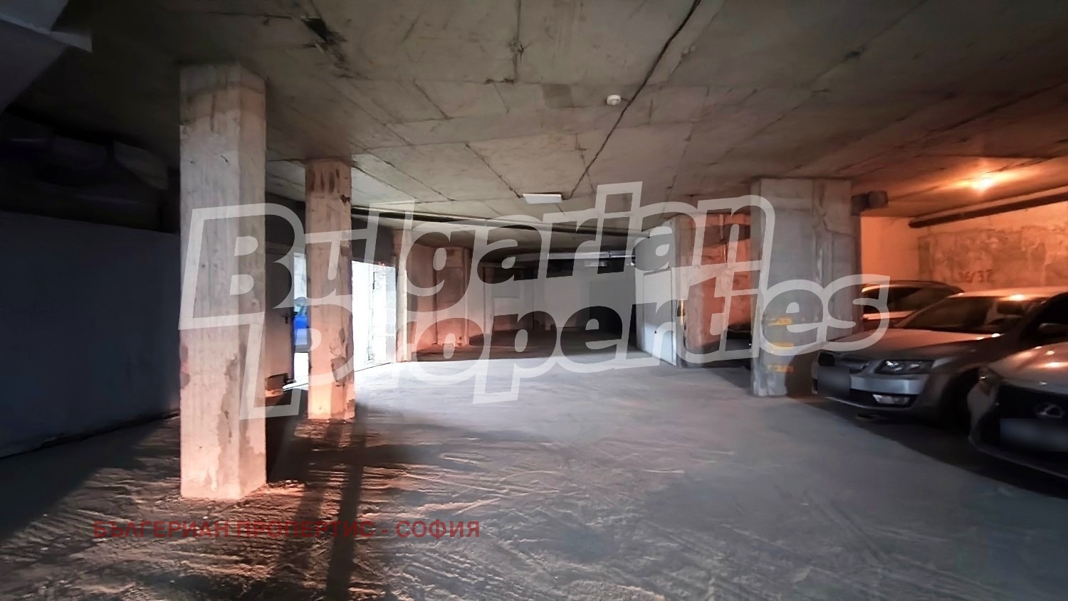 Продава ГАРАЖ, ПАРКОМЯСТО, гр. София, Полигона, снимка 4 - Гаражи и паркоместа - 54448323