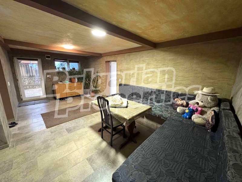 Продава 3-СТАЕН в област Добрич, с. Рогачево - 110 кв.м / 57 000 € » 111 482.31 лв., БЪЛГЕРИАН ПРОПЕРТИС
