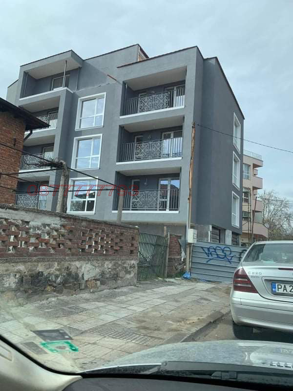 Продава 3-СТАЕН, гр. Пловдив, Прослав, снимка 9 - Апартаменти - 55479618