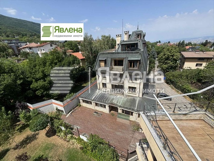 Till salu  Hotell Sofia , Dragalevci , 1820 kvm | 80780041