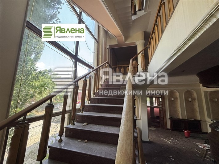 Till salu  Hotell Sofia , Dragalevci , 1820 kvm | 80780041 - bild [7]