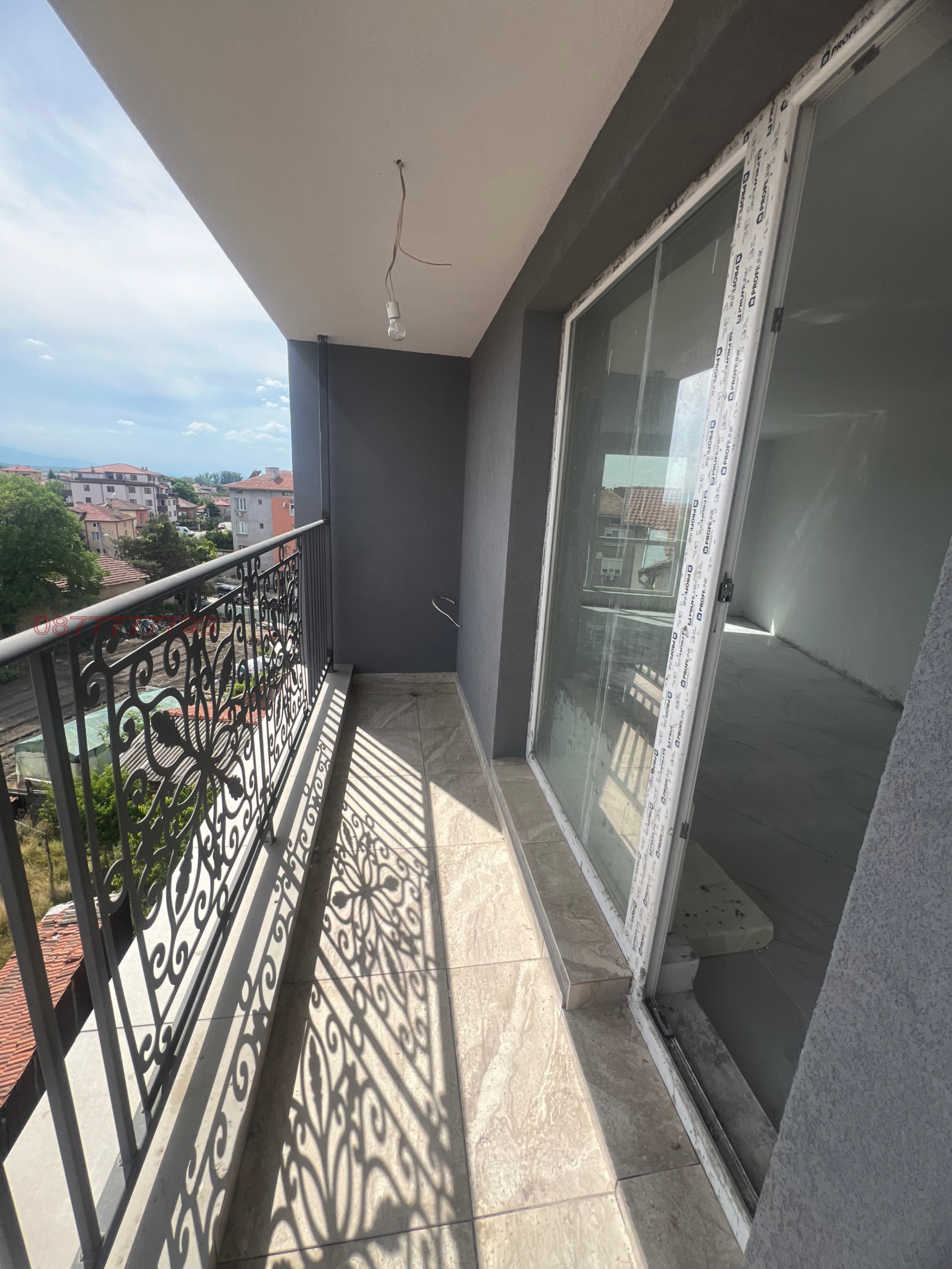 Продава 3-СТАЕН, гр. Пловдив, Прослав, снимка 3 - Апартаменти - 55479618