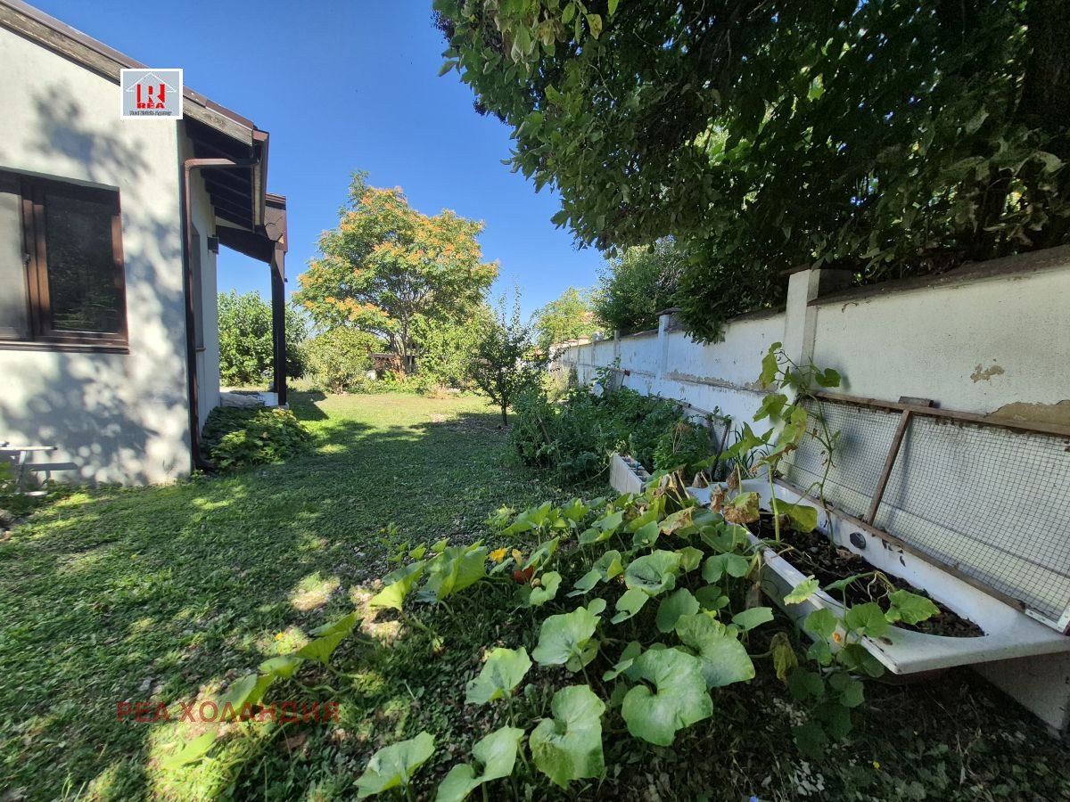 Продава КЪЩА, с. Аврен, област Варна, снимка 17 - Къщи - 55844678