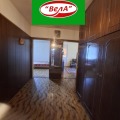 Продава ЕТАЖ ОТ КЪЩА, област Велико Търново, гр. Лясковец • 200000 лв. / 102258.38 € • 51769530 5