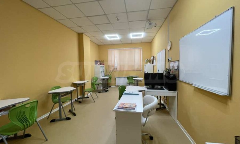 Продава 4-СТАЕН в град София, Хаджи Димитър - 221 кв.м / 320 000 € » 625 865.60 лв., СУПРИММО - ГЛАВЕН ОФИС