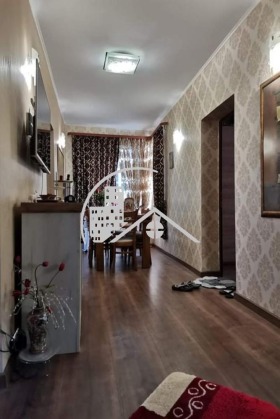 Продажба на етажи от къща в град Варна - изображение 6 