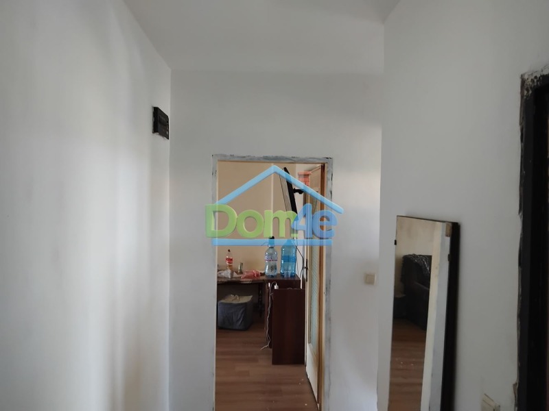 Продава  2-стаен област Перник , гр. Радомир , 68 кв.м | 27162825 - изображение [4]