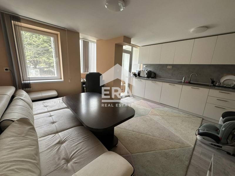 Продава  2-стаен град Варна , Спортна зала , 50 кв.м | 28810994 - изображение [3]