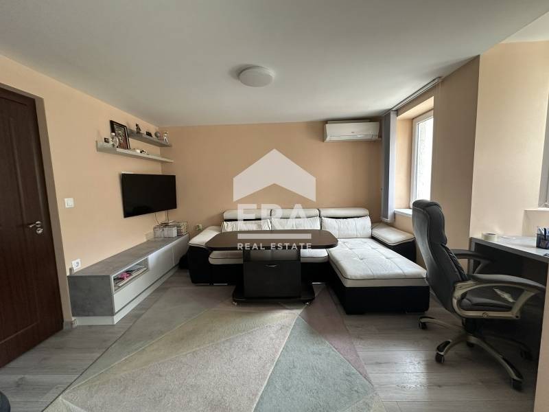 Продава  2-стаен град Варна , Спортна зала , 50 кв.м | 28810994