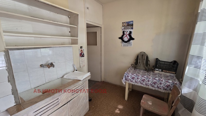 Продава 2-СТАЕН, град София, Надежда 4 • 112000 € / 219052.96 лв. • 44084631 1