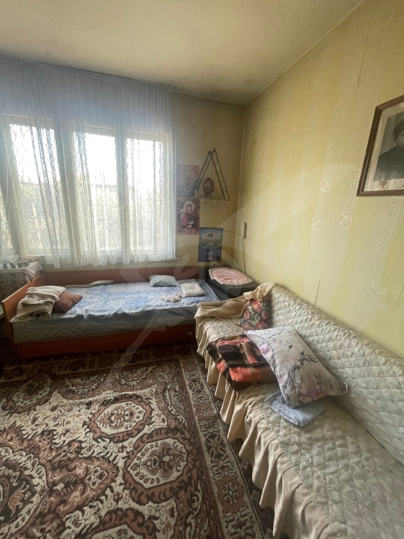 Продава  Етаж от къща област Пловдив , гр. Кричим , 85 кв.м | 57752339 - изображение [2]