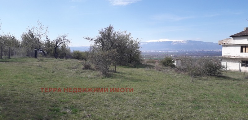 Продава ПАРЦЕЛ в град София, с. Подгумер - 1200 кв.м / 60 000 € » 117 349.80 лв., ТЕРРА НЕДВИЖИМИ ИМОТИ