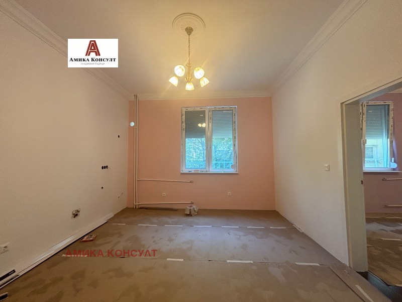 Na prodej  1 ložnice Sofia , Doktorski pametnik , 49 m2 | 39569132 - obraz [2]