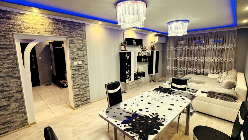 Продава 3-СТАЕН, гр. Бяла, област Русе, снимка 2 - Апартаменти - 53085298